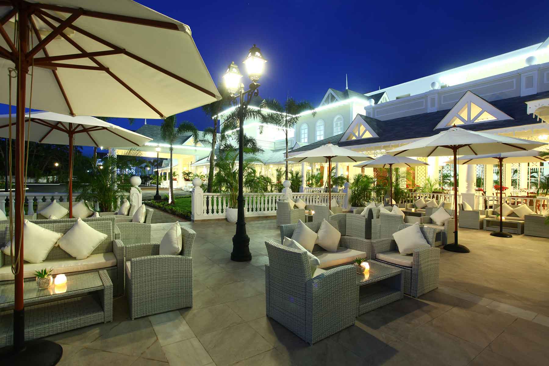 All Inclusive at Luxury Runway Bay Don Pablo collection 5