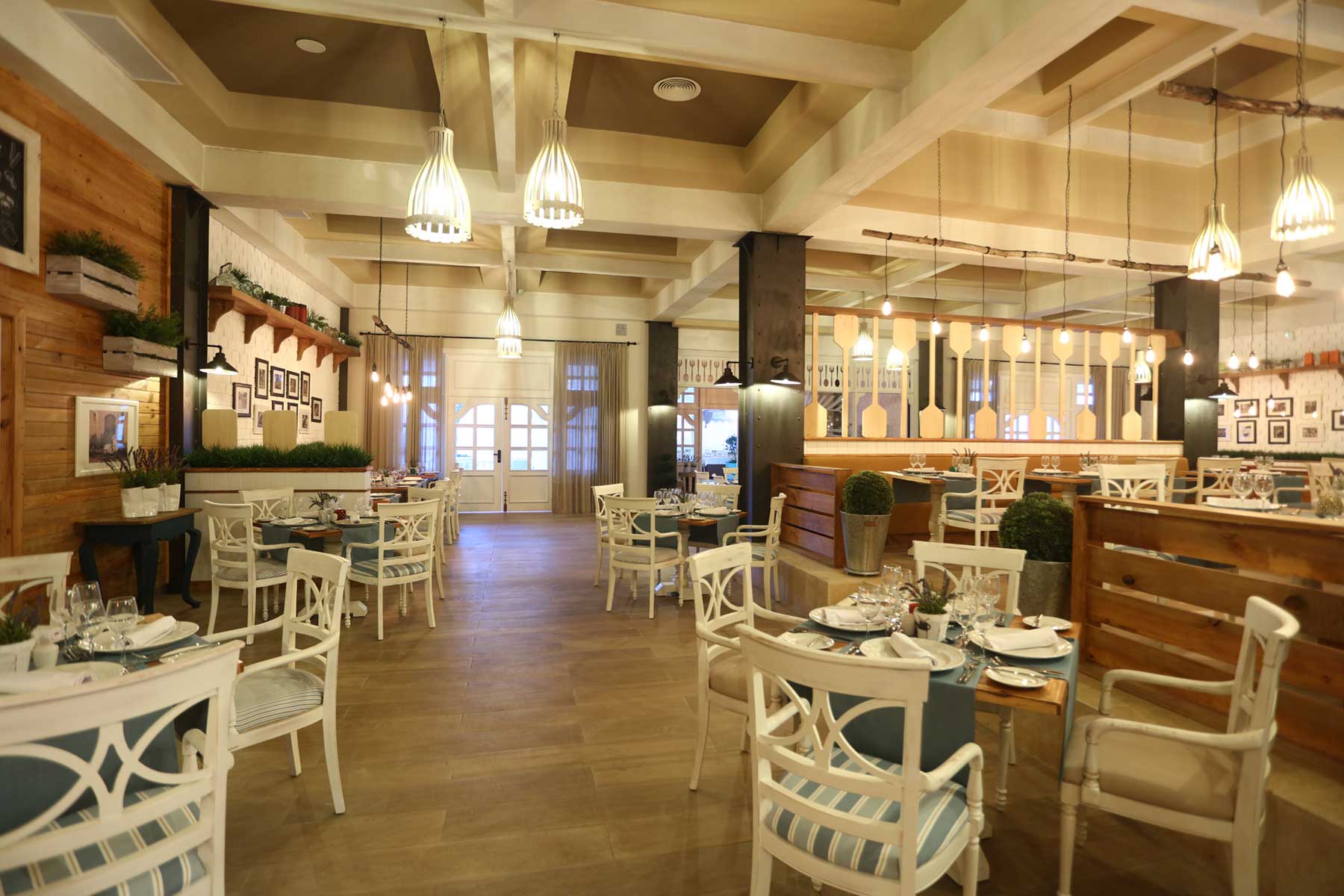 Gastronomy at Luxury Bahia Principe Fantasia Don Pablo Collection 5