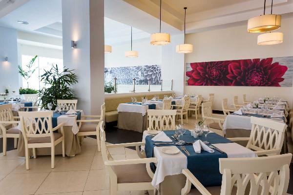 las Dalias Buffet  at Luxury Bahia Principe Bouganville Don Pablo Collection