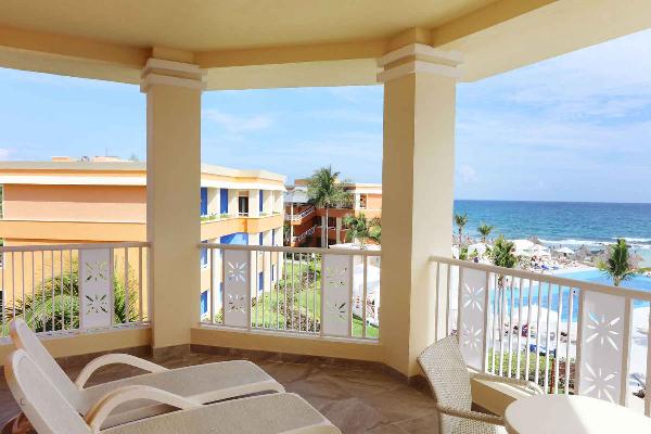 Junior Suite Deluxe Ocean Front Room at Luxury Bahia Principe Akumal Don Pablo Collection 3