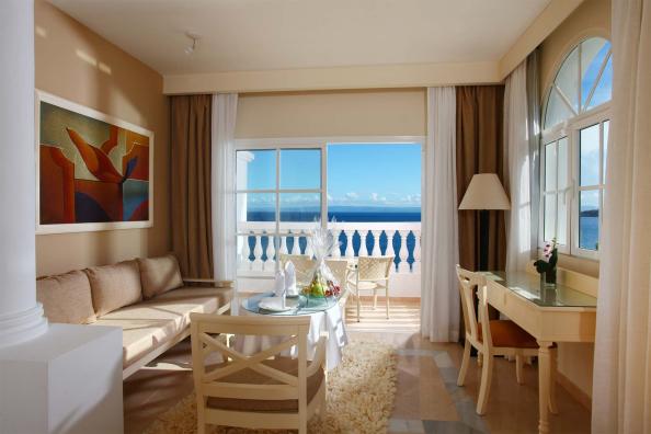 Habitación Junior Suite Superior Luxury Bahia Principe Samana 1